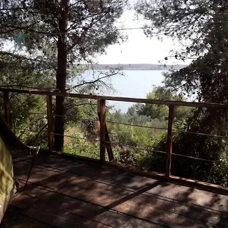Zelt 5 Camp West *