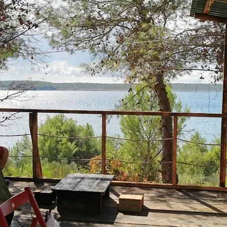 Zelt 5 Camp West Ražanac